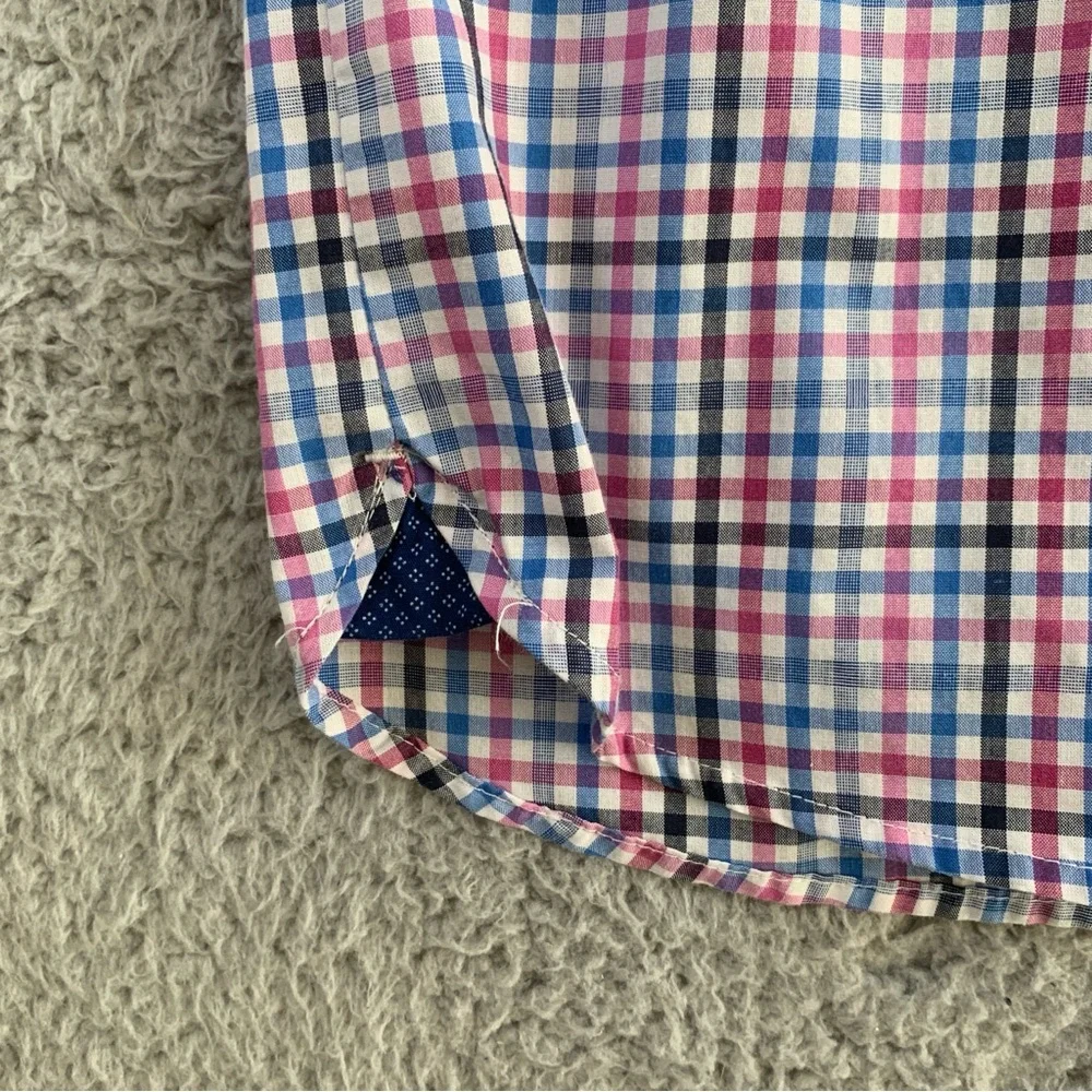 Van Heusen Shirt Men's XXL Classic Fit Long Sleeve Flip Cuff Button Up Pink Blue